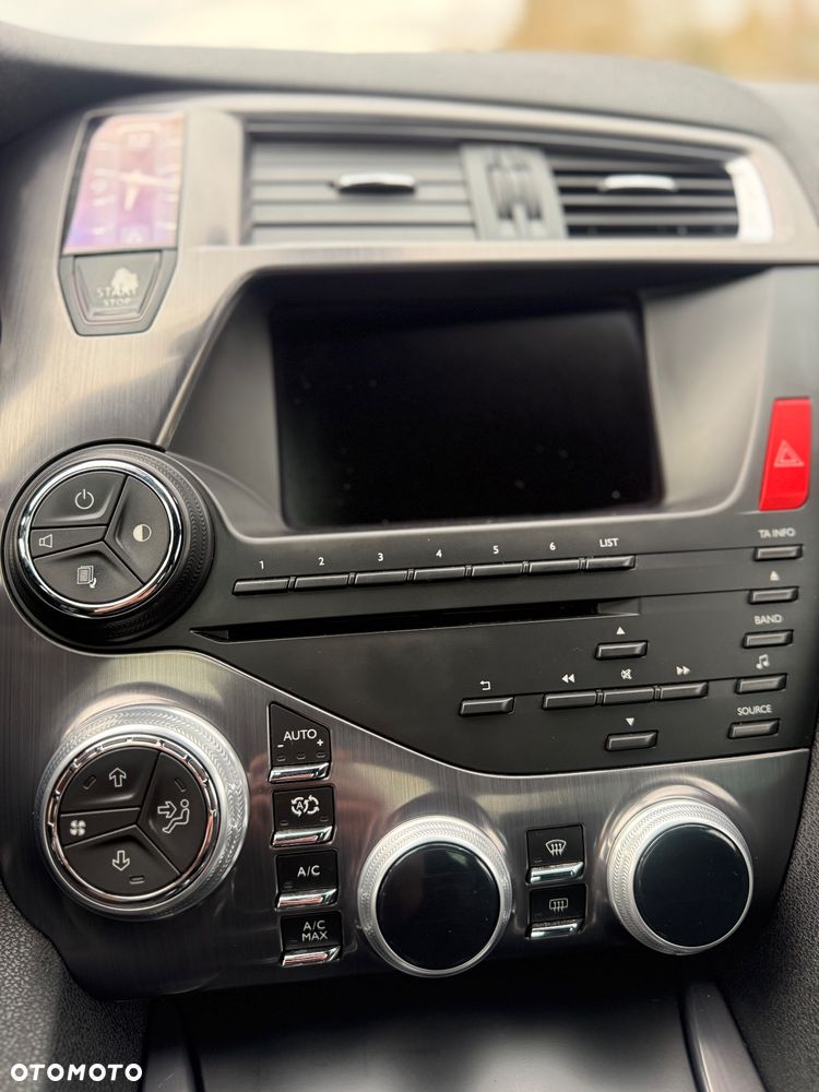 Citroën DS5 2.0 HDi Hybrid4 SoChic MCP - 8