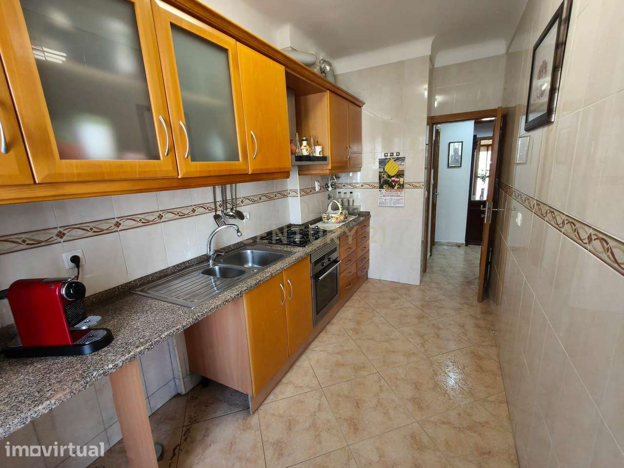 Apartamento T2 na Cruz de Pau, Seixal - Excelente Localização - Grande imagem: 2/17