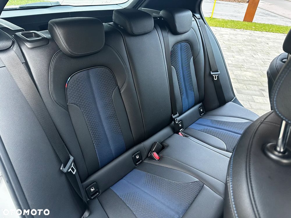 BMW Seria 1 118i M Sport - 15