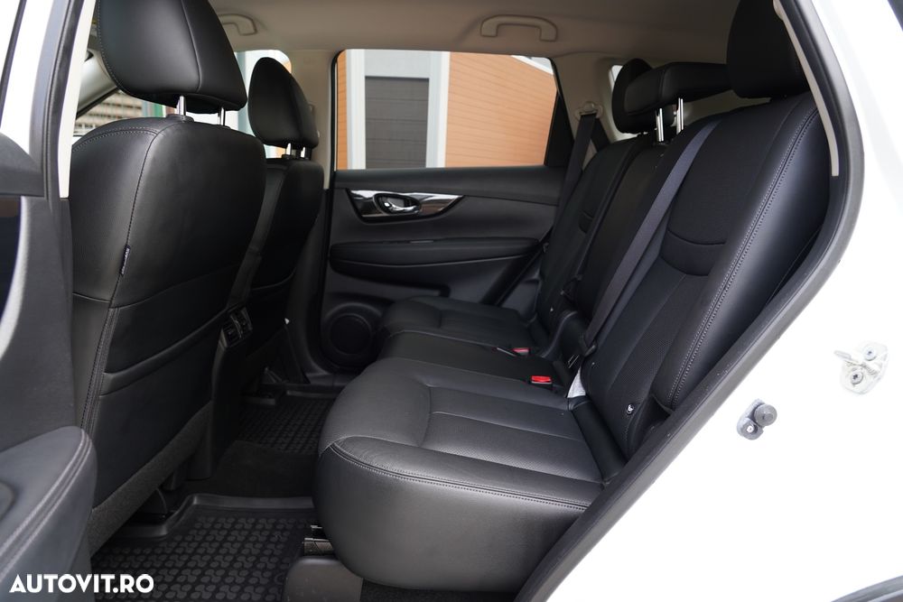 Nissan X-Trail 2.0 dCi ALL-MODE 4x4i Tekna - 31