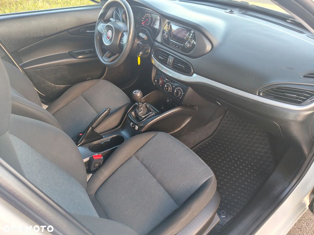 Fiat Tipo 1.4 Classic - 31
