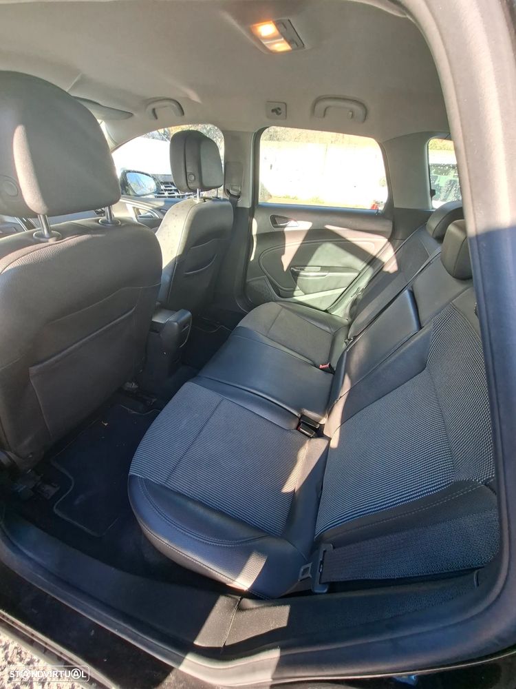 Opel Astra Sports Tourer - 6