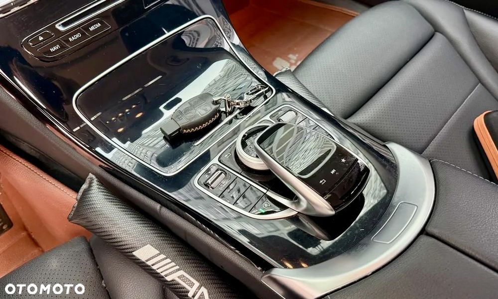 Mercedes-Benz Klasa C - 16