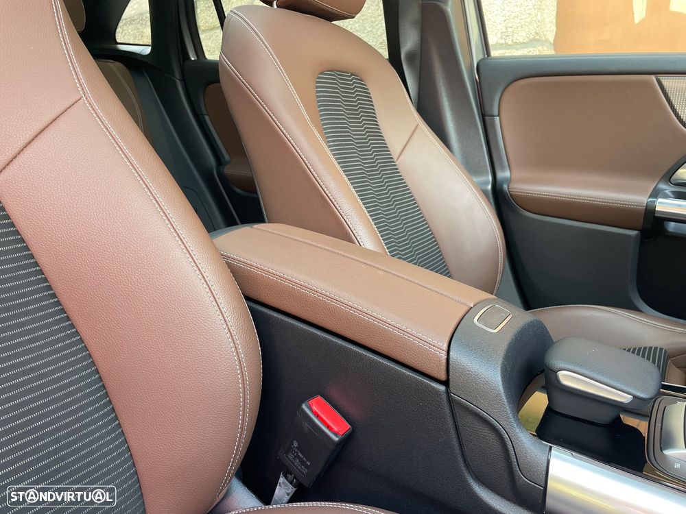 Mercedes-Benz GLA 250 e 8G-DCT Edition Progressive Line - 25