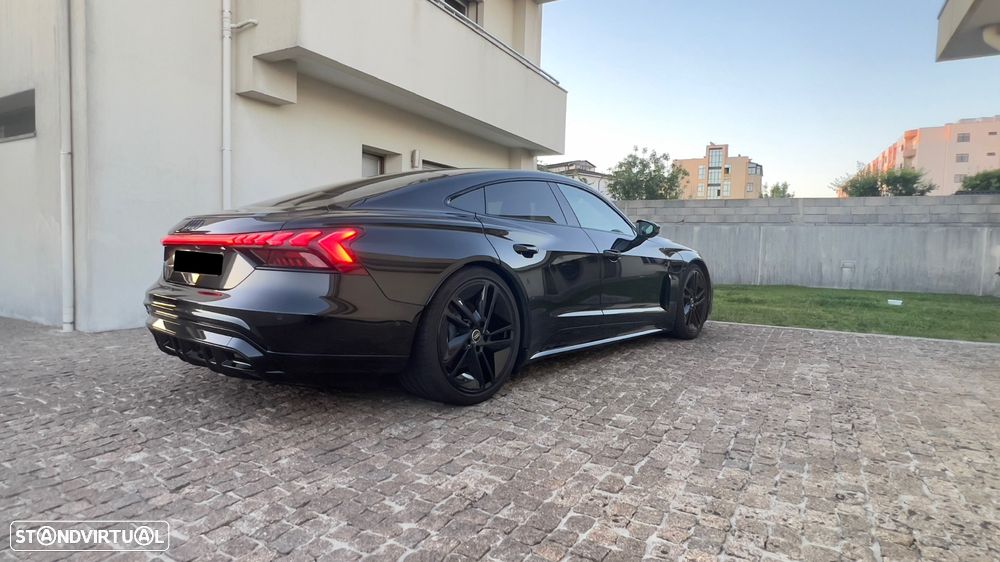Audi e-tron GT quattro - 9