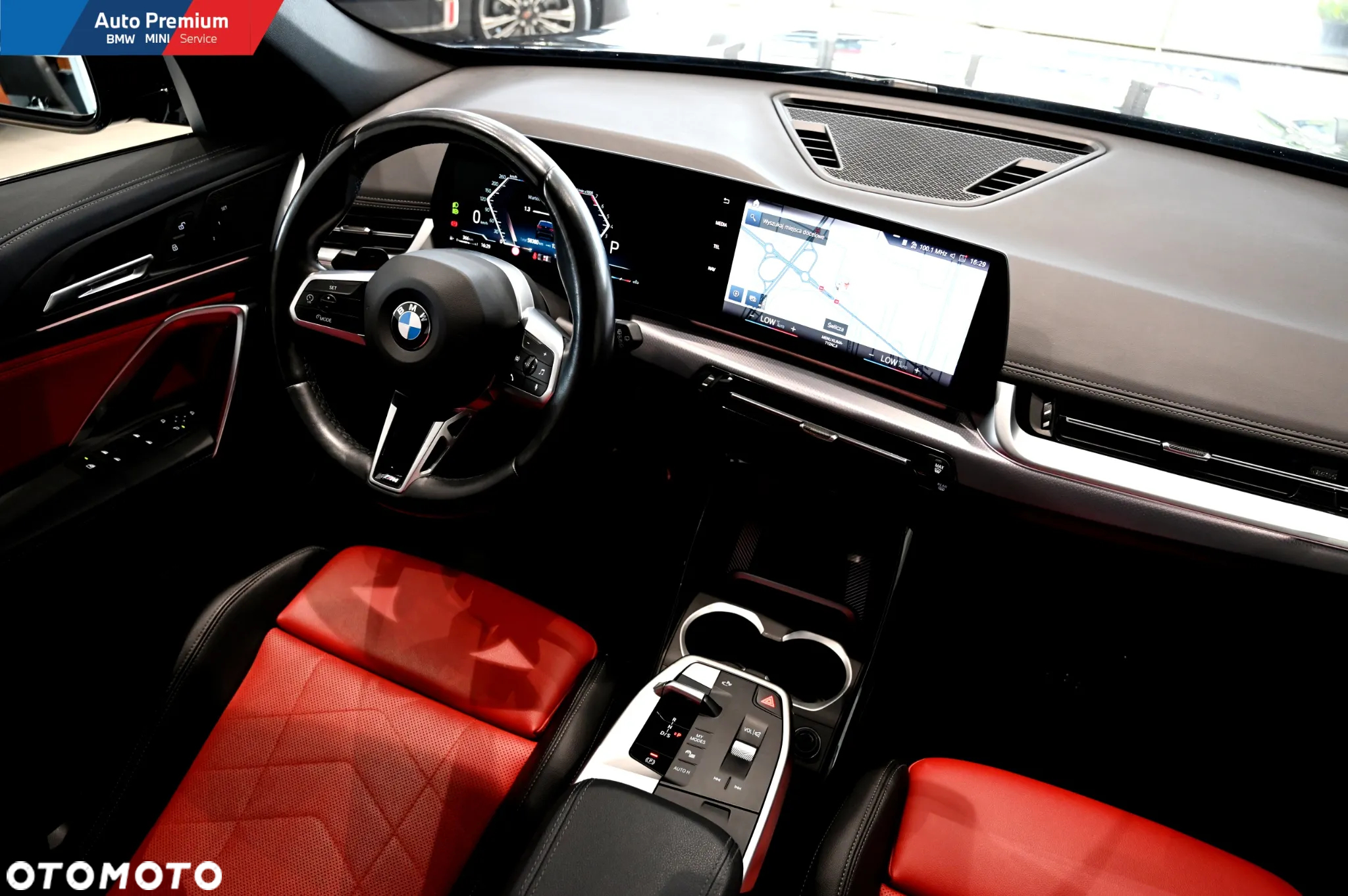 BMW X1 sDrive18i - 11