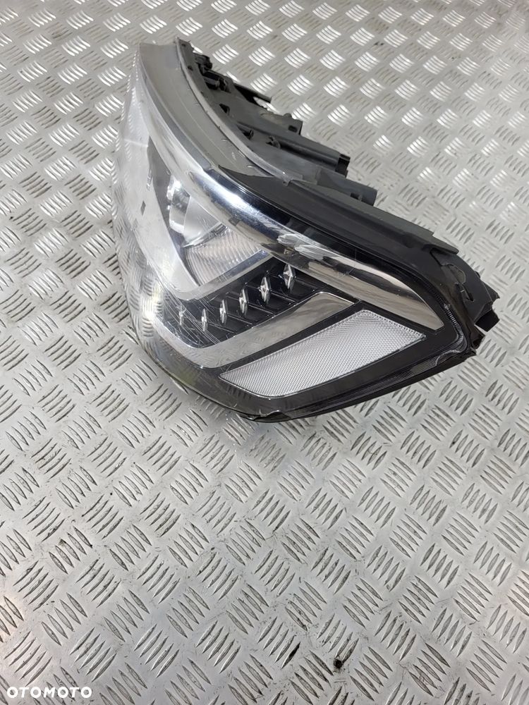 Hyundai H350 Lampa Lewa Prawa Przód - 2