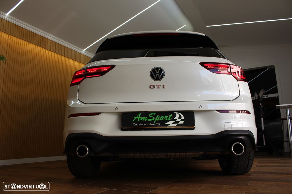 VW Golf 2.0 TSI GTI DSG - 26