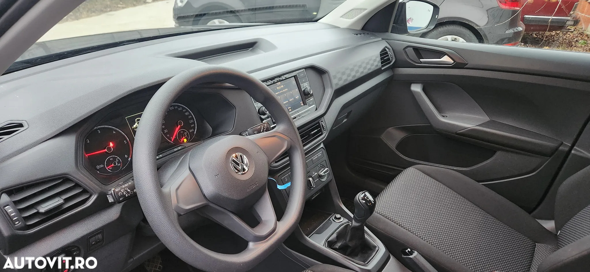 Volkswagen T-Cross 1.6 TDI Base - 13