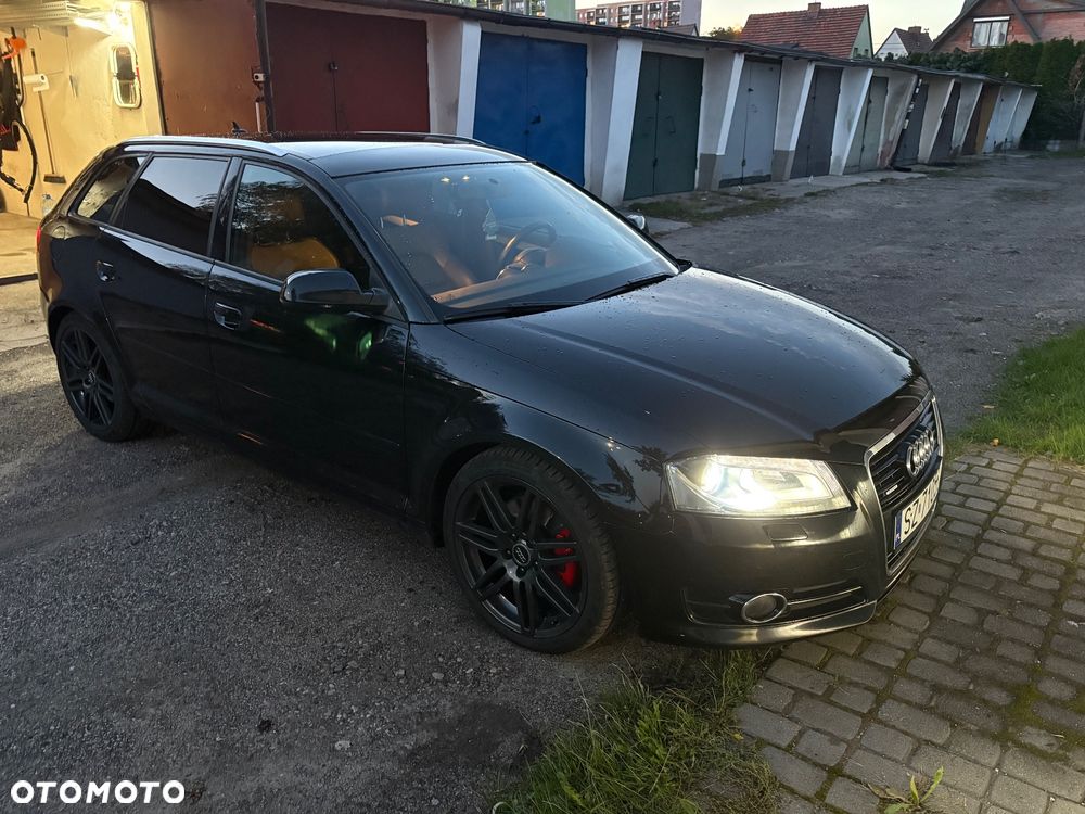 Audi A3 Sportback 2.0 TDI DPF Quattro Ambiente - 12