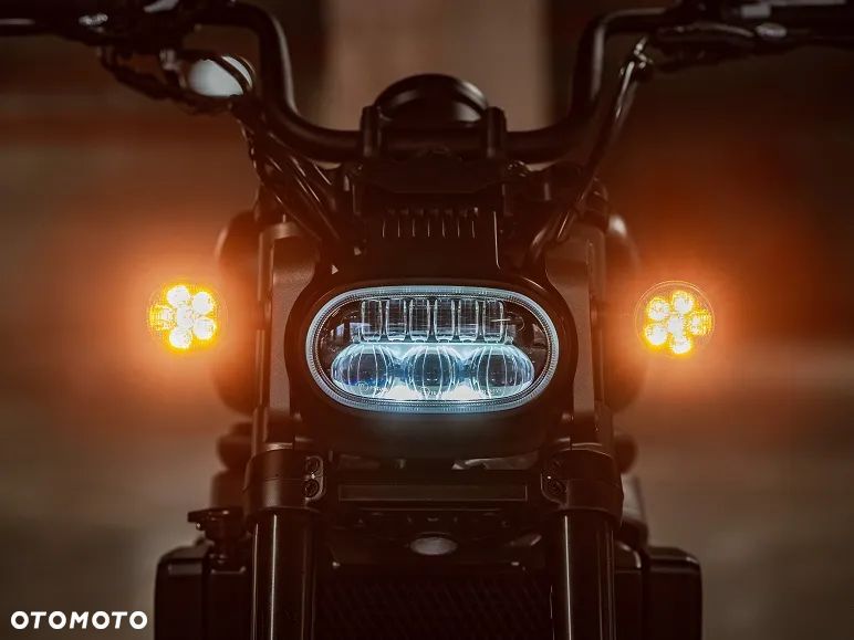 QJMOTOR SRV 700 - 15