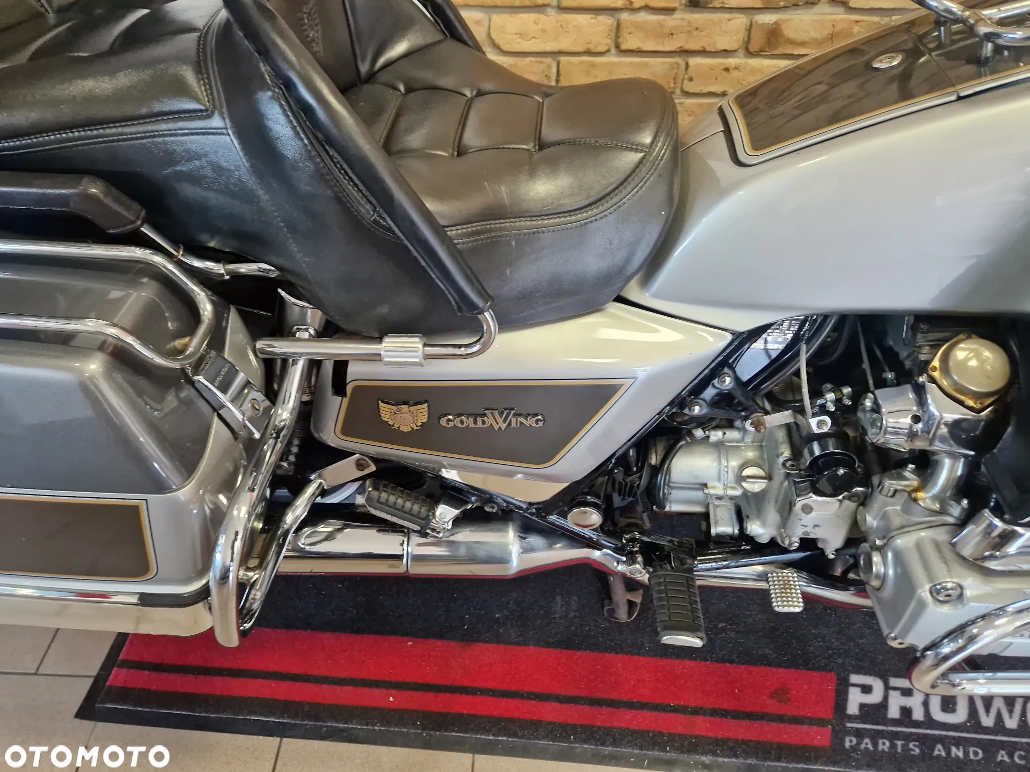 Honda GL - 34