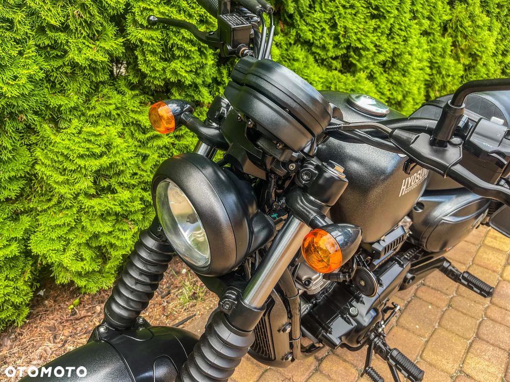 Hyosung GV - 14