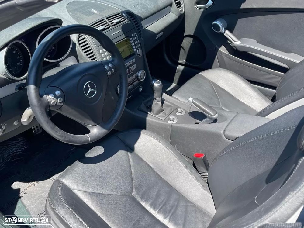 Mercedes-Benz SLK 350 Standard - 11