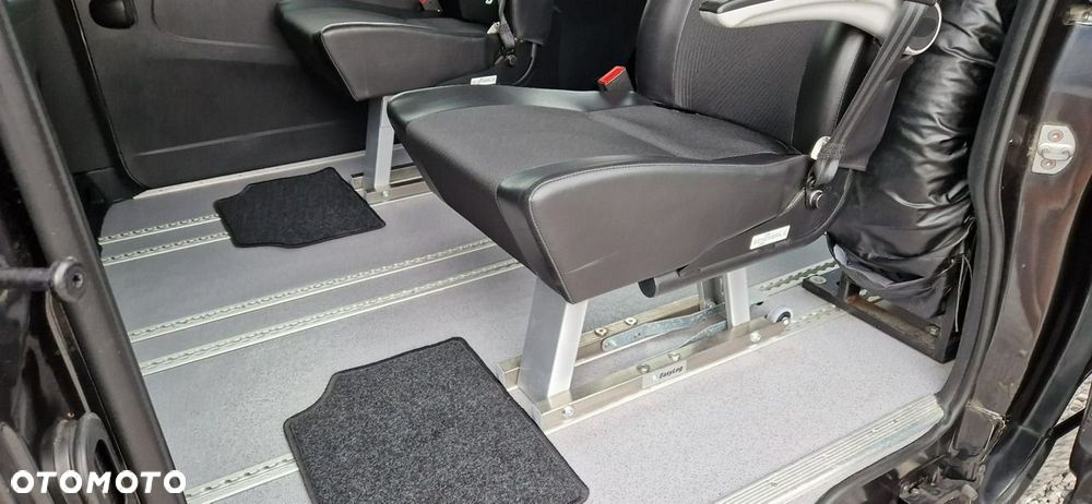 Opel Vivaro - 23