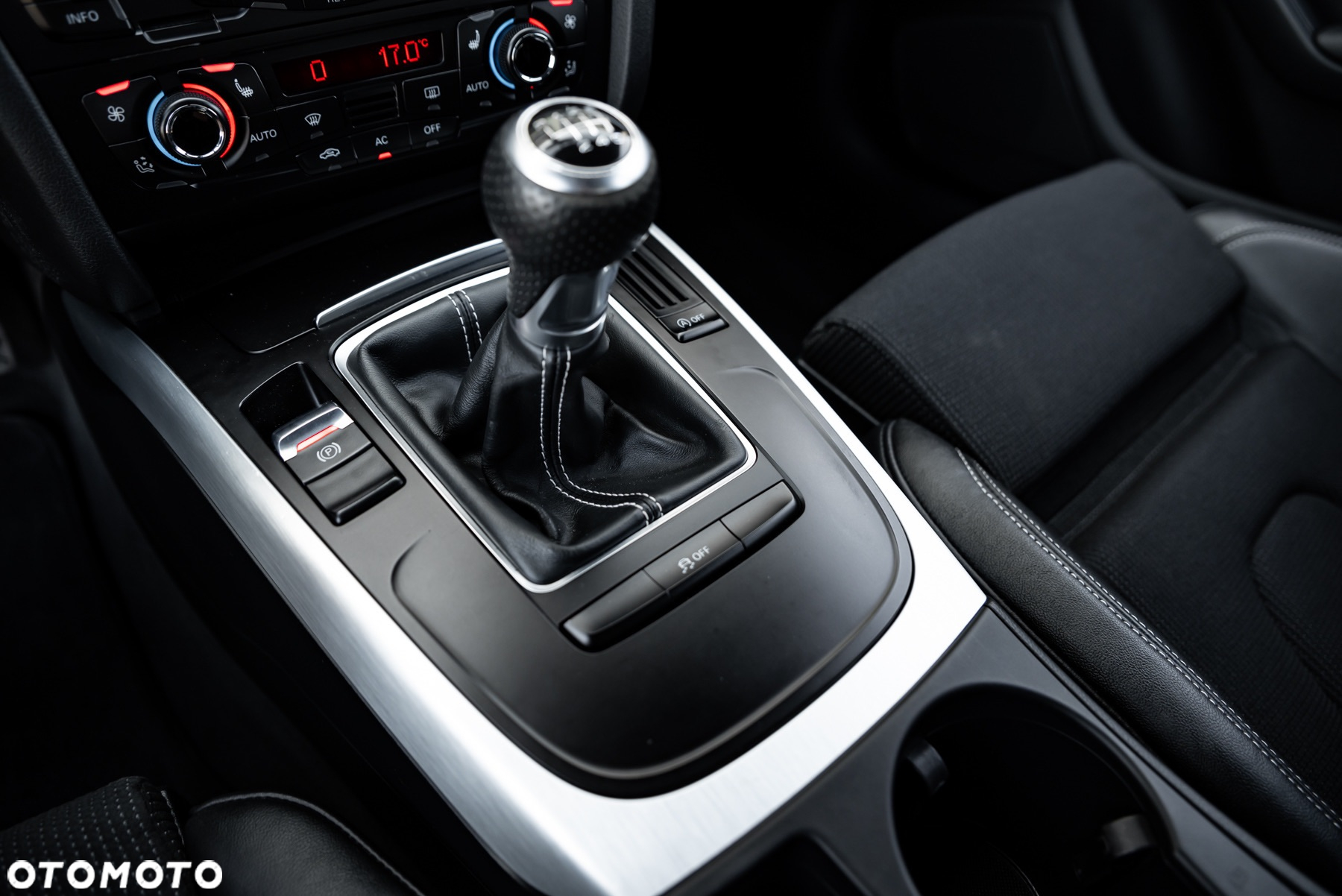 Audi A4 Avant 2.0 TFSI quattro S line Sportpaket - 24