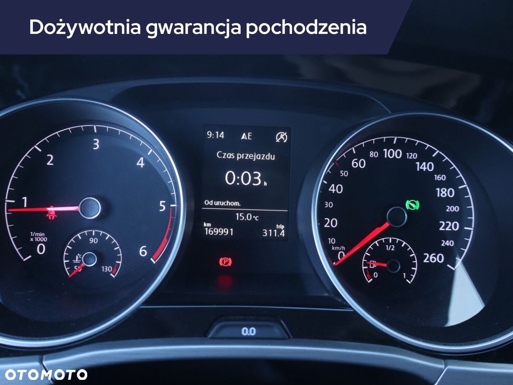 Volkswagen Touran - 12