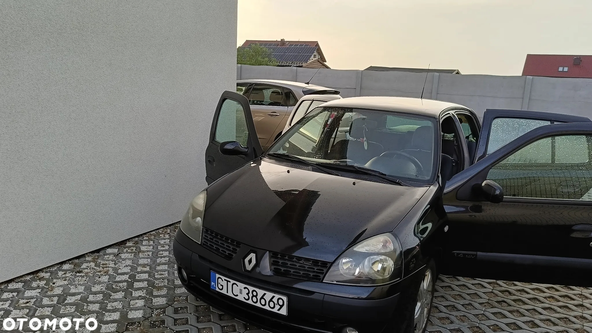 Renault Clio 1.4 16V Pack Dynamique - 5