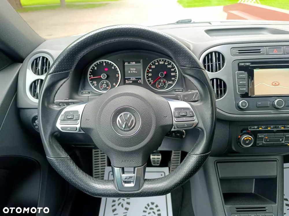 Volkswagen Tiguan 2.0 TDI 4Mot R-Style - 26