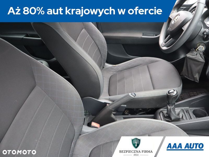 Skoda Fabia - 11