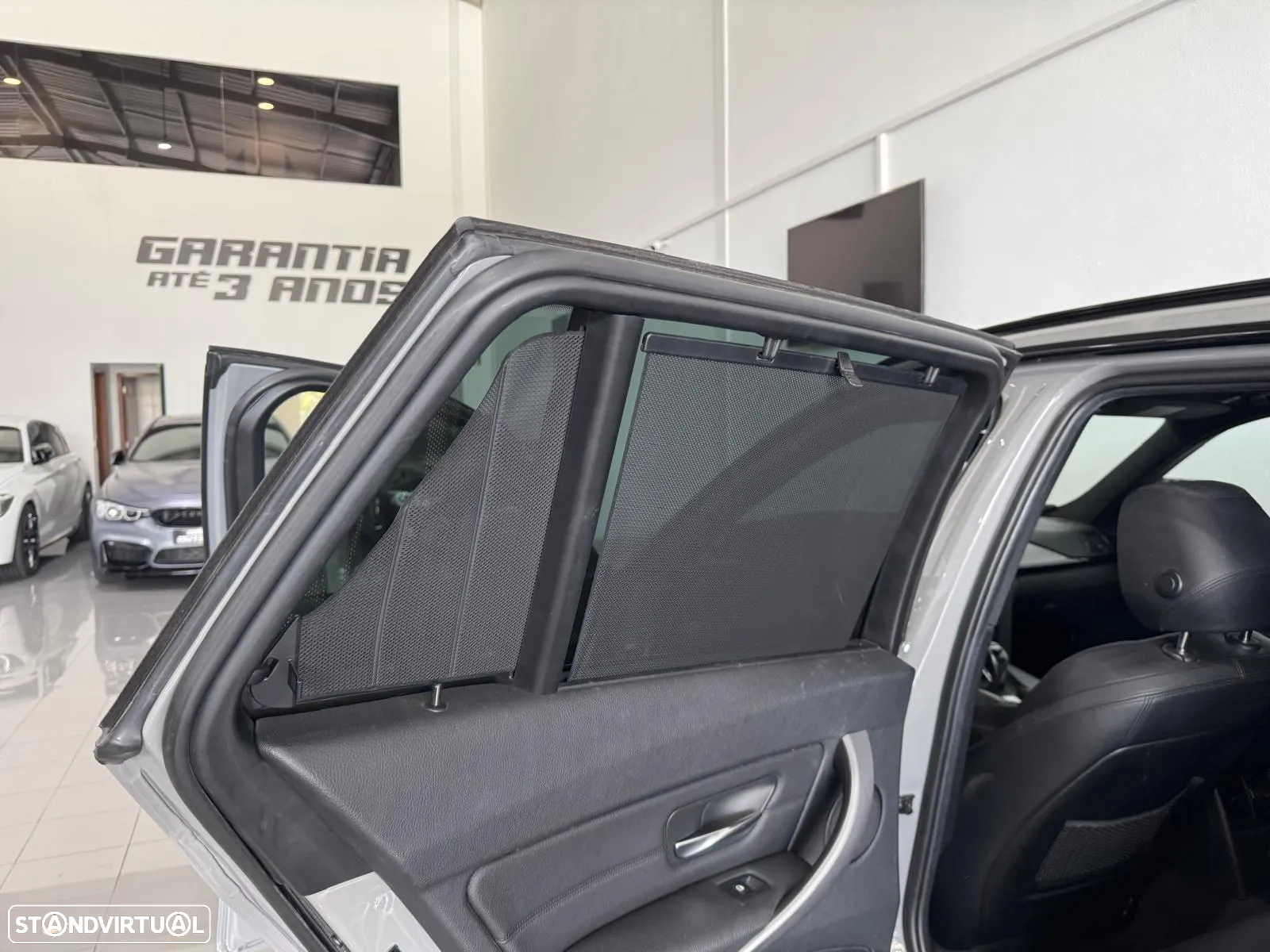 BMW 320 d Touring Auto Pack M - 24