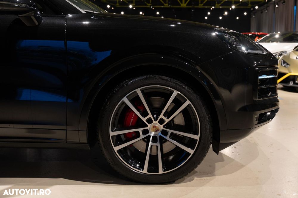 Porsche Cayenne Coupe S - 3