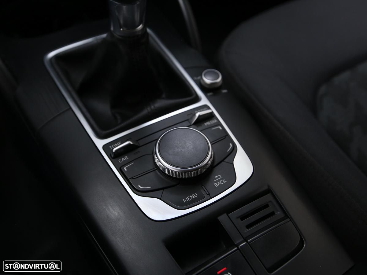 Audi A3 1.6 TDI - 21