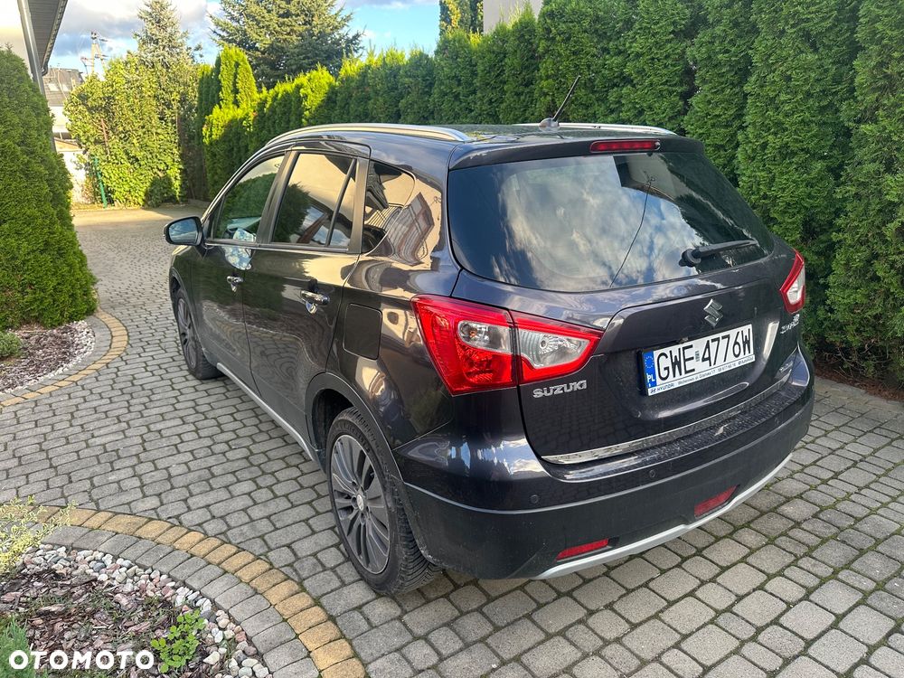 Suzuki SX4 1.6 Premium - 26