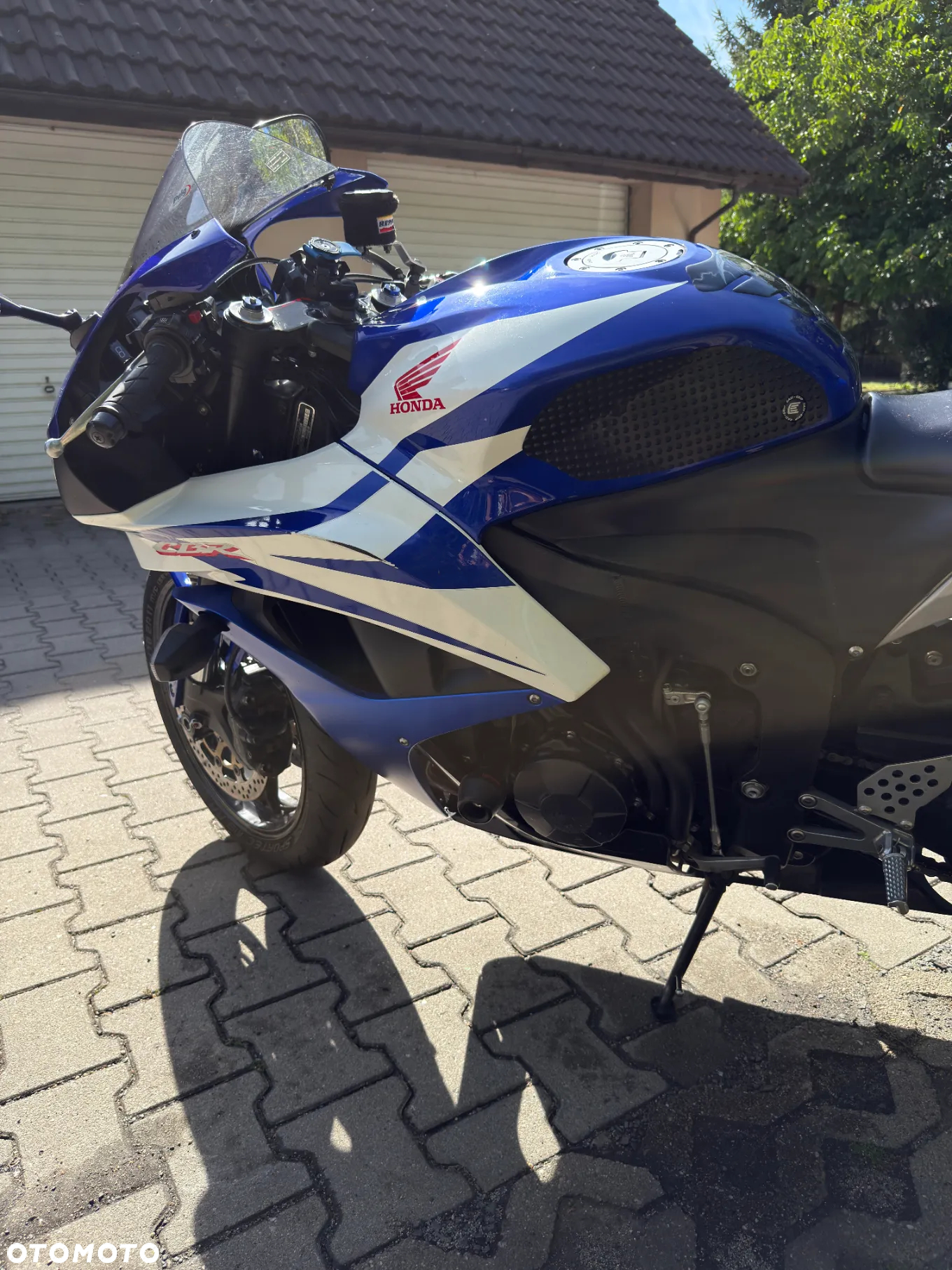 Honda CBR - 10