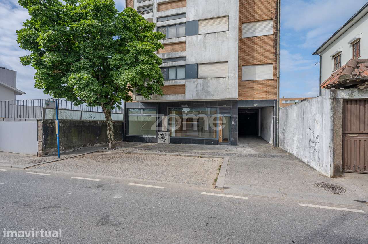 Apartamento T1+2 - Grande imagem: 2/35