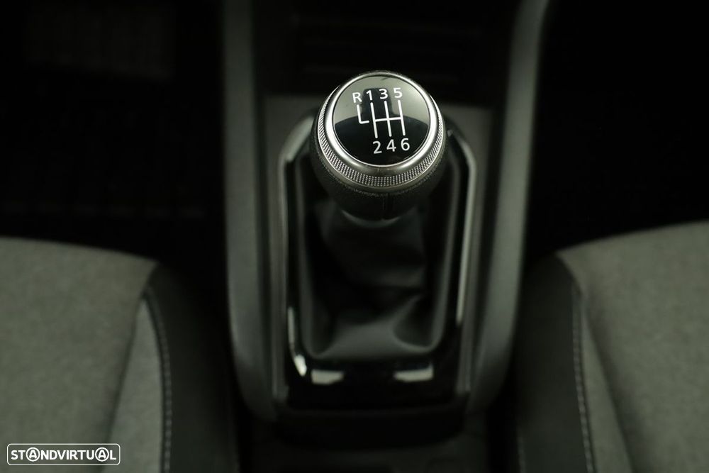 Renault Clio 1.0 TCe Evolution Bi-Fuel - 14