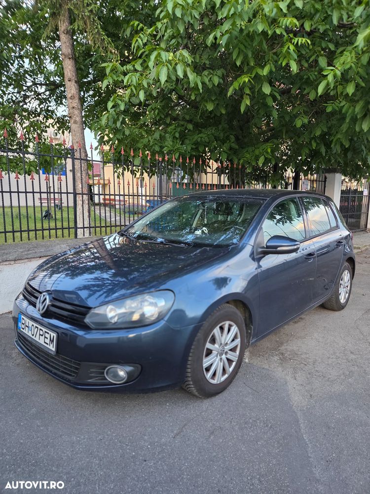 Volkswagen Golf 1.2 TSI DSG Style - 1
