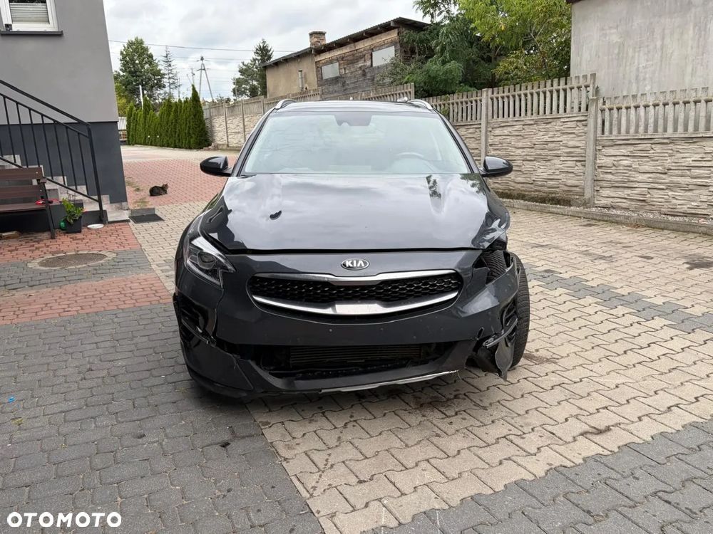 Kia XCeed 1.4 T-GDI M DCT - 6
