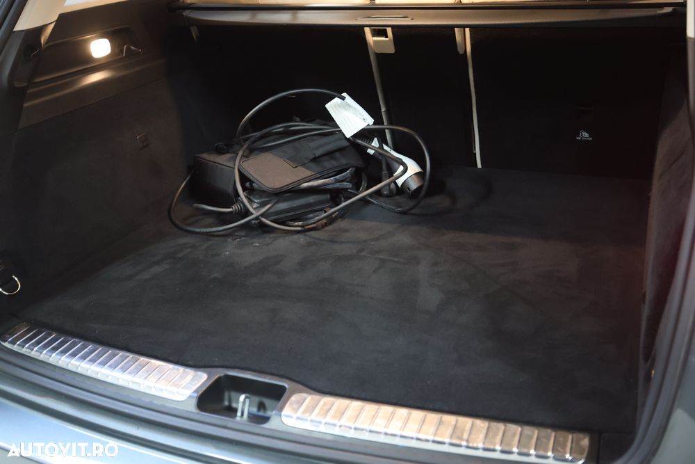 Mercedes-Benz GLE 350 de 4Matic 9G-TRONIC AMG Line - 11