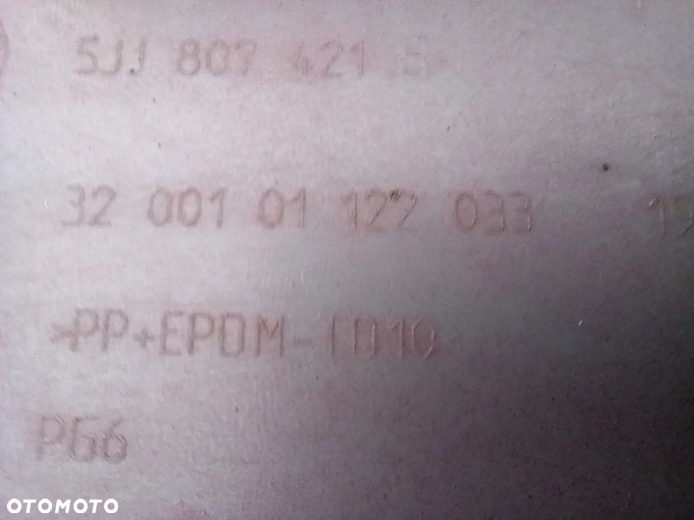 SKODA RAPID ZDERZAK TYLNY TYŁ - 12