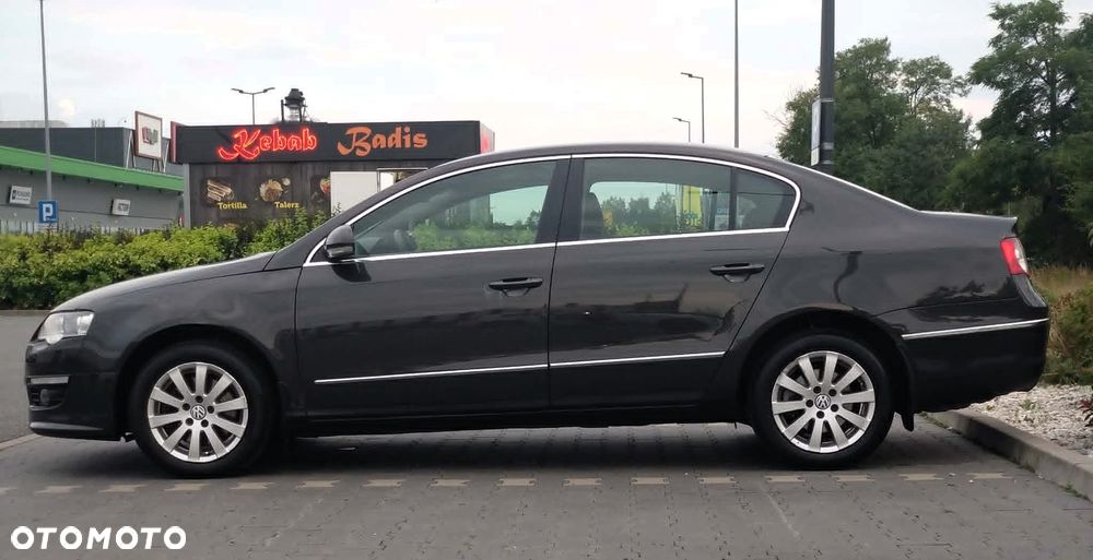 Volkswagen Passat 2.0 TDI Comfortline - 1
