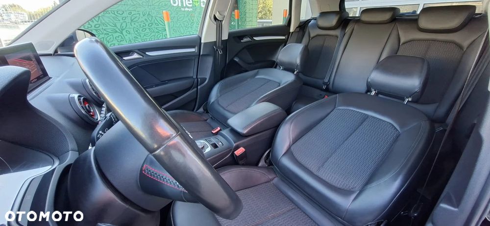 Audi A3 Sportback 2.0 TDI design - 18