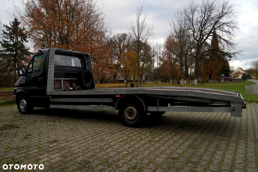 Mercedes-Benz SPRINTER 312 - 7