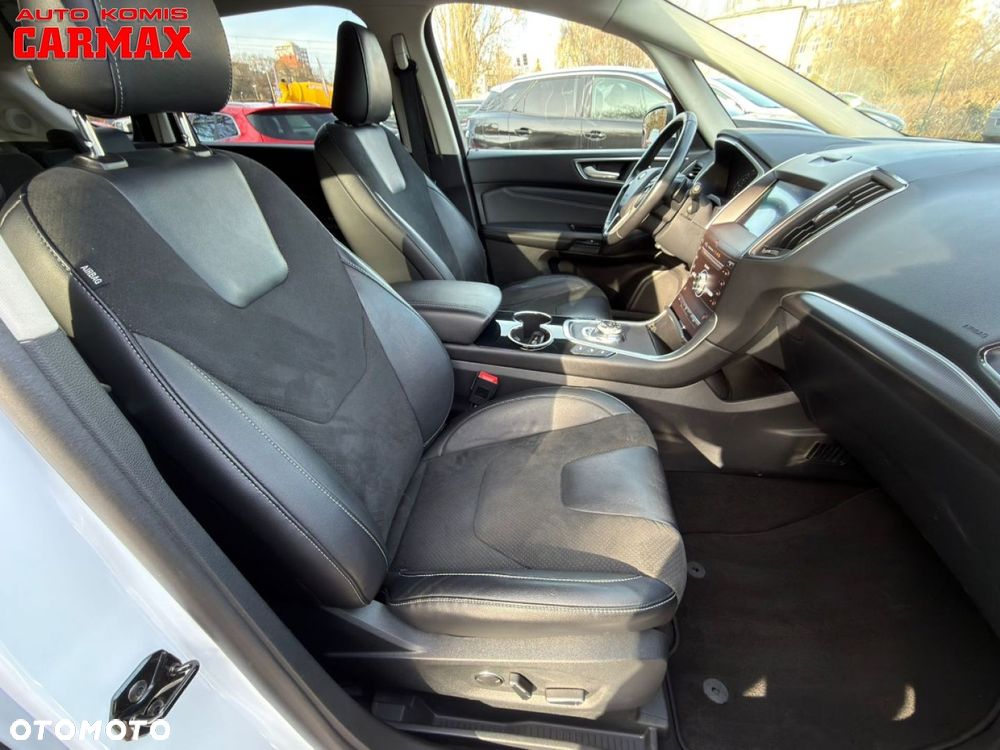 Ford S-Max - 24