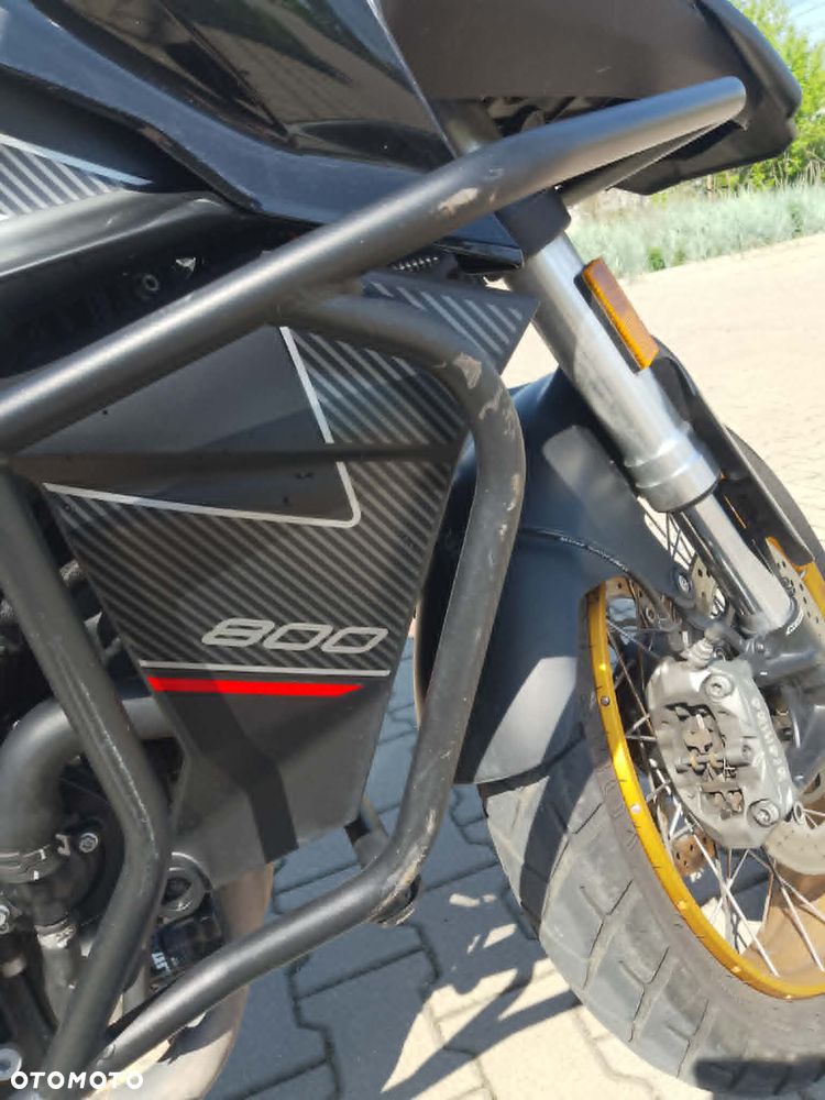 QJMOTOR SRT 800SX - 7