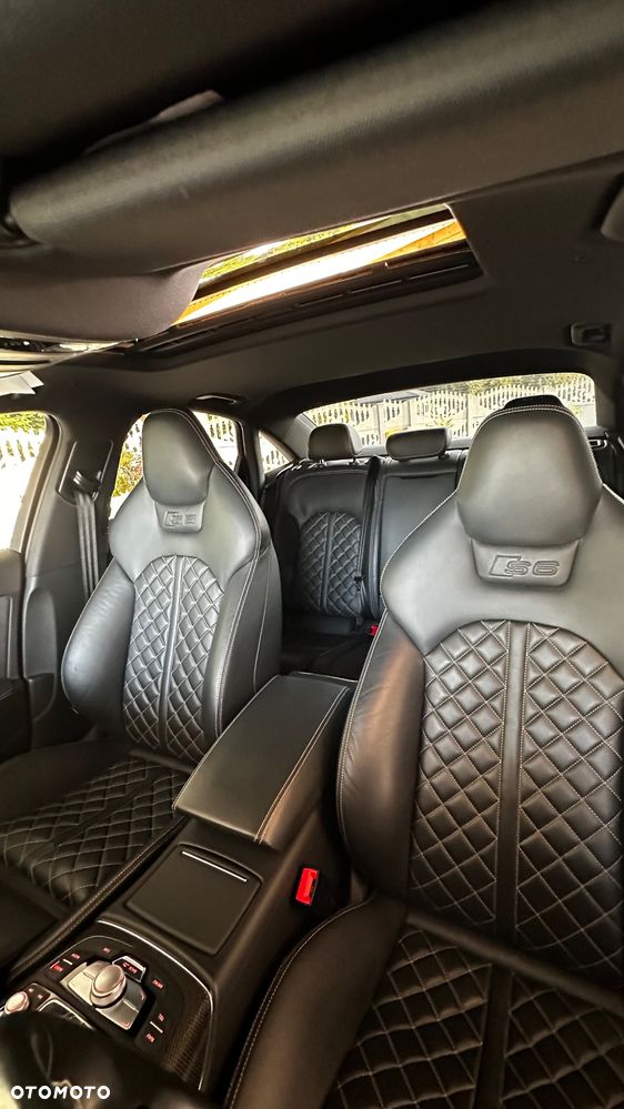 Audi S6 Limousine - 21