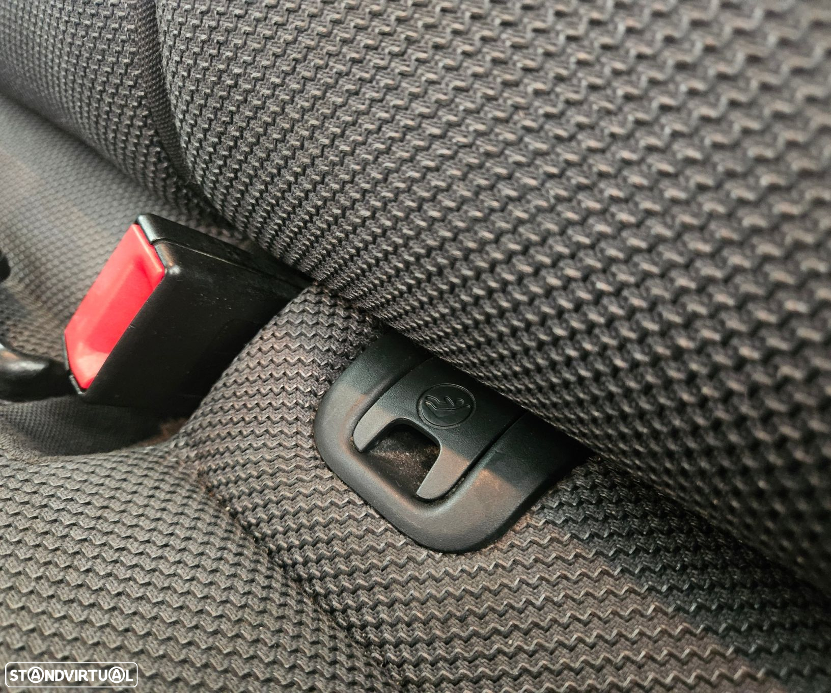 Audi A3 Sportback 1.6 TDI Ambiente - 24
