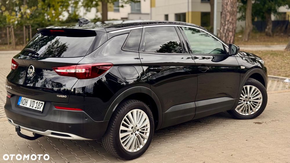 Opel Grandland X 1.2 Start/Stop Automatik Business INNOVATION - 24