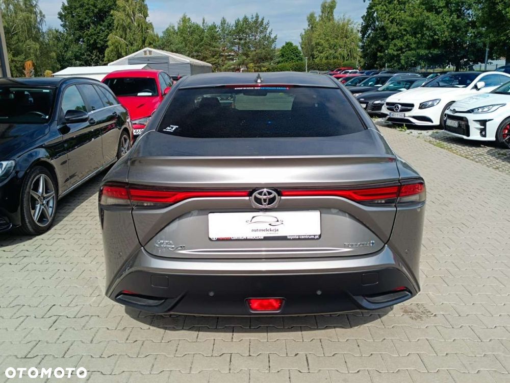 Toyota Mirai - 14
