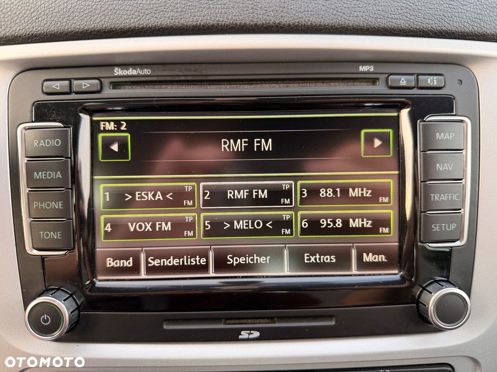 Skoda Octavia 2.0 TDI DPF RS DSG - 23