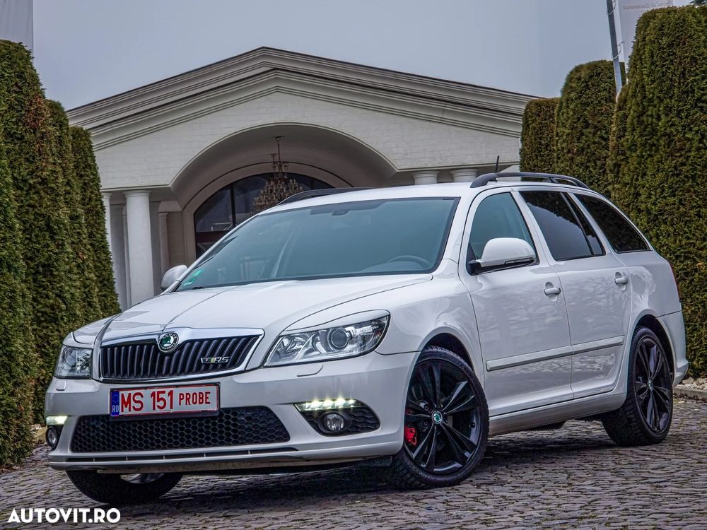 Skoda Octavia 2.0 TDI RS - 11