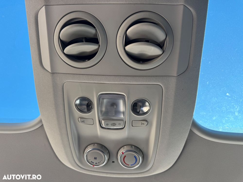 Toyota Proace 2,0-l-D-4D L1 (7-Si.) Verso Executive - 23