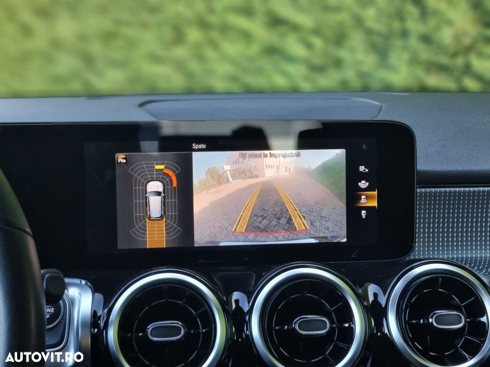 Mercedes-Benz GLB 200 d 8G-DCT Progressive - 23