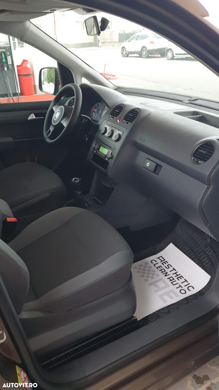 Volkswagen Caddy 1.6 TDI - 6