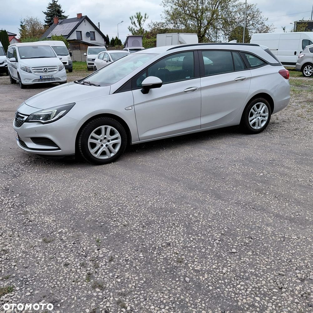 Opel Astra 1.6 D (CDTI) Edition - 3